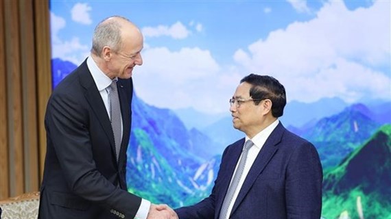 Премьер-министр Вьетнама президента и генерального директора концерна Siemens