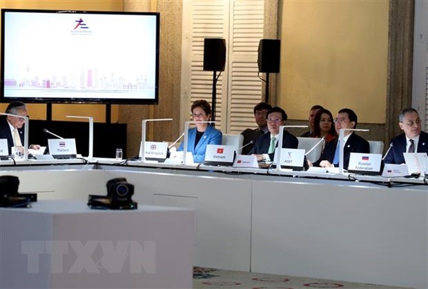 Вьетнам принял участие в 14-и встрече министров иностранных дел стран АСЕМ hinh anh 4