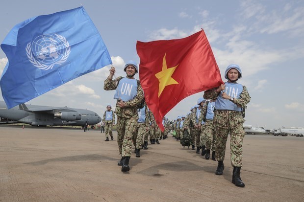 Программа освещает итоги участия Вьетнама в миротворческои деятельности ООН hinh anh 1