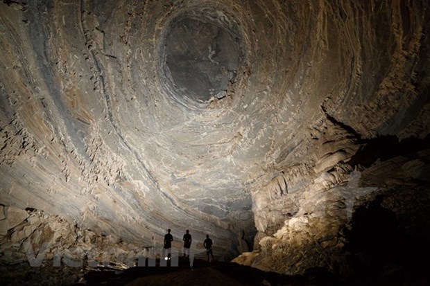Удивительная красота “безымянным рая” - пещеры Тиен hinh anh 9