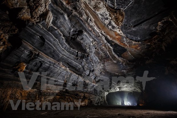 Удивительная красота “безымянным рая” - пещеры Тиен hinh anh 10
