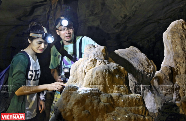 Открыть для себе удивительную пещеру Тхиендыонг протяженностью в 7 км hinh anh 3