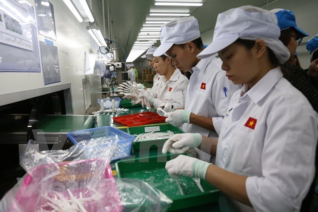 АБР повышает темпы роста ВВП Вьетнама в 2020 году до 2,3% hinh anh 1