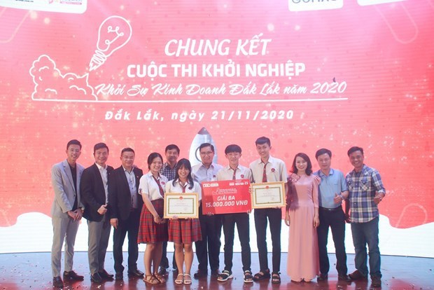 “Вьетнам прилагает большие усилия для улучшения условии жизни народа” hinh anh 1