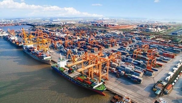 Утвержден генеральныи план развития системы морских портов Вьетнама hinh anh 1