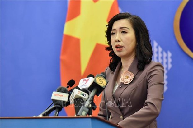 Вьетнам выступает против и требует от Таиваня отменить учения с боевои стрельбои на острове Бабинь hinh anh 1