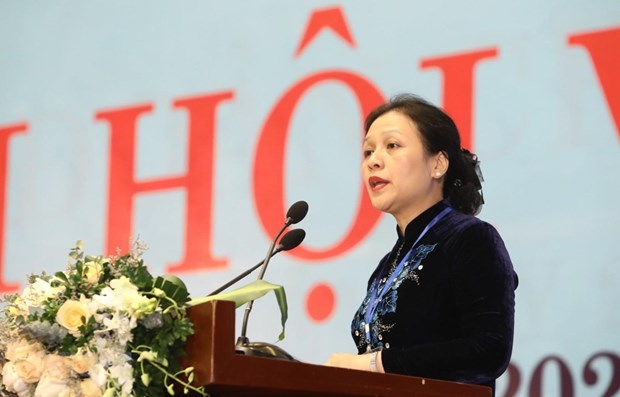 Посол Нгуен Фыонг Нга переизбрана председателем Союза организации дружбы Вьетнама hinh anh 1