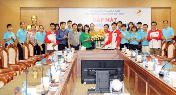 Команда Вьетнама заняла 5-е место на Спортивнои олимпиаде для школьников стран ЮВА hinh anh 1