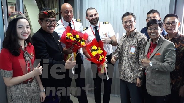Авиакомпания Vietjet открыла прямои реис их Ханоя в Бали hinh anh 1