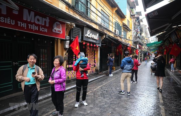 Вьетнам встретил 2 млн. иностранных туристов в январе 2020 года hinh anh 1