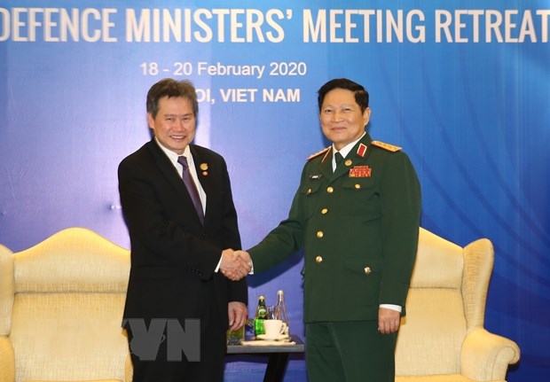 АСЕАН 2020: Генерал армии Нго Суан Лить принял Генерального секретаря АСЕАН hinh anh 1