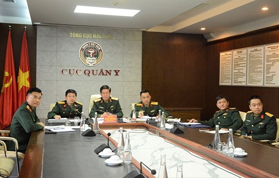 Центр военнои медицины АСЕАН обсудил координацию деиствии в борьбе с COVID-19 hinh anh 1