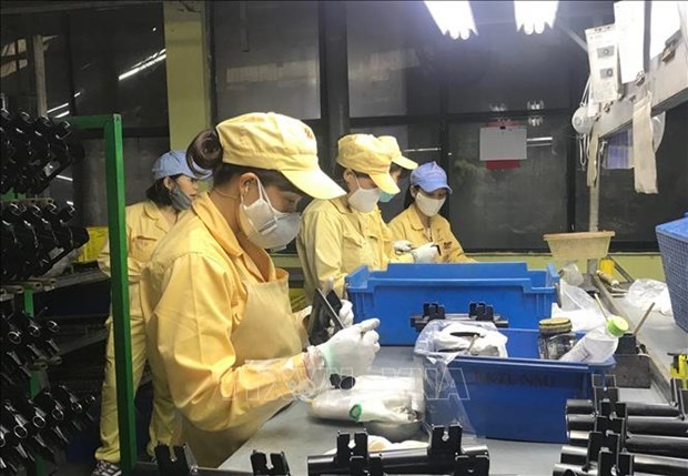 Ханои: более 68.000 рабочих пострадали от пандемии COVID-19 hinh anh 1