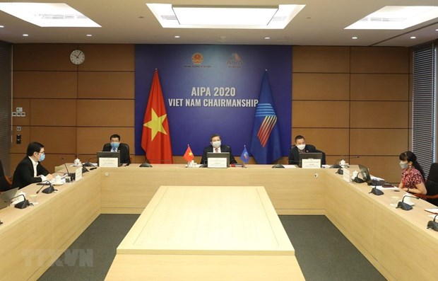 Вьетнам принял участие в телеконференции о роли парламента в борьбе с COVID-19 hinh anh 1