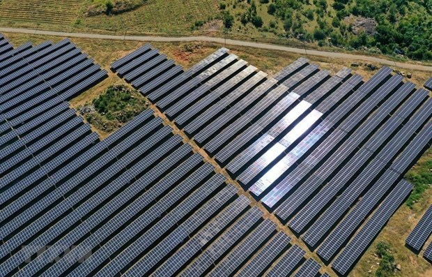 Город Хошимин наращивает развитие солнечнои энергетики с использованием “солнечных крыш” hinh anh 1