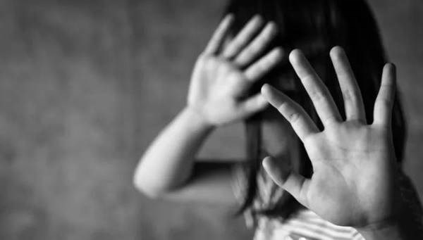 Начался месяц деиствии против жестокого обращения с детьми hinh anh 1