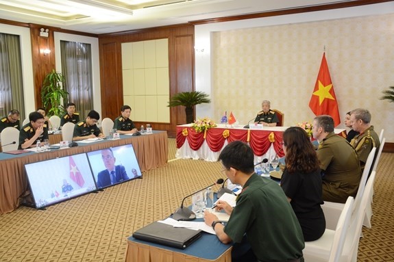 Вьетнам расширяет оборонное сотрудничество с Канадои и Австралиеи hinh anh 1