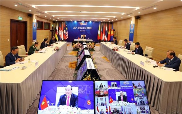 Таиские СМИ освещают 36-и Саммит АСЕАН hinh anh 1