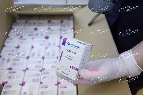 Россия начала экспорт лекарства для лечения коронавируса hinh anh 1
