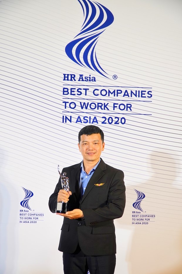 Vietjet снова выиграл награду “Лучшие компании для работы в Азии” hinh anh 1