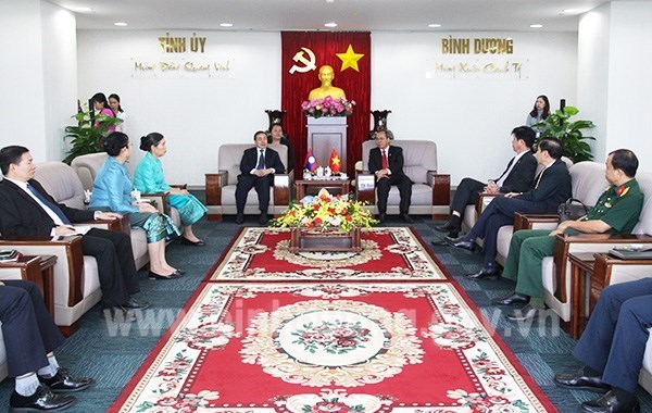 Биньзыонг и провинции Лаоса укрепляют сотрудничество hinh anh 1