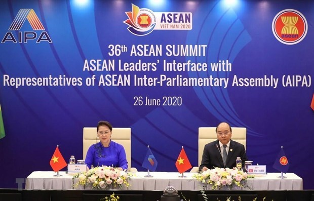 Индонезиискии ученыи: Вьетнам отражает идеалы и ценности АСЕАН hinh anh 1
