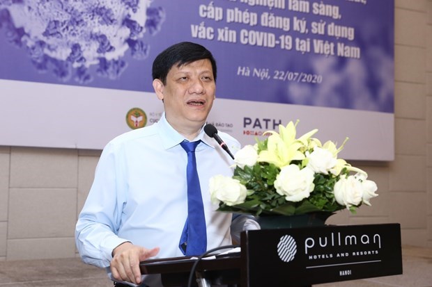 Вьетнам ускоряет исследования и производство вакцины против COVID-19 hinh anh 1