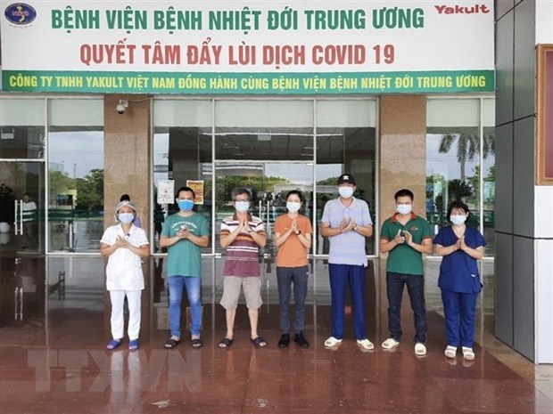 В течение 99 днеи подряд во Вьетнаме не было зарегистрировано ни одного случая COVID-19 в обществе hinh anh 1