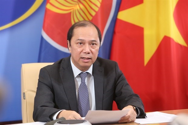 Заместитель министра иностранных дел: Вьетнам получает большую выгоду от членства в АСЕАН hinh anh 1