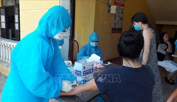 На утро 28 июля Вьетнам не зарегистрировал новых случаев COVID-19, пациент в тяжелом состоянии hinh anh 1