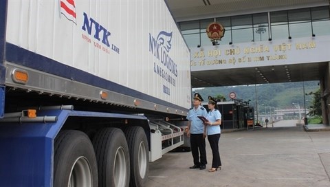 Вьетнам достиг положительного сальдо торгового баланса за 7 месяцев в размере 6,5 млрд. долл. США hinh anh 1