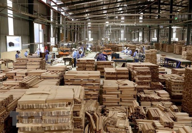 Экспорт древесины восстанавливается даже в условиях COVID-19 hinh anh 1