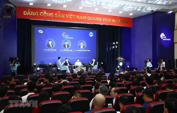 72% заявок на участие в конкурсе Viet Solutions 2020 поступили из-за рубежа hinh anh 1