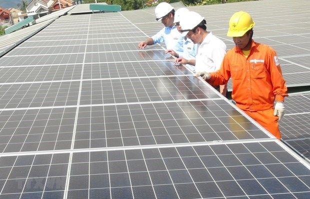 Достигнуто рекордное количество солнечных электростанции, введенных в эксплуатацию во втором квартале hinh anh 1