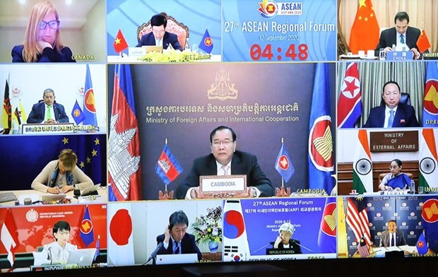 AMM 53: Камбоджа подтверждает позицию по проблеме Восточного моря hinh anh 1