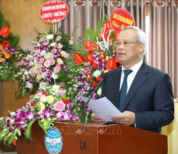 Заместитель председателя НС переизбран председателем Вьетнамского комитета защиты мира hinh anh 1