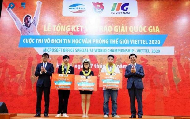 Вьетнамские студенты примут участие в Microsoft Office World Champs hinh anh 1