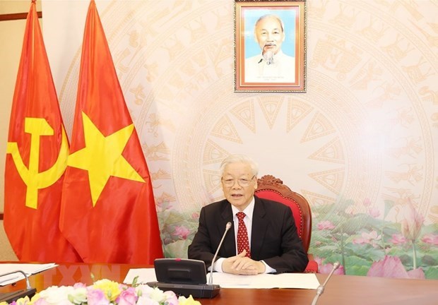 Высшие руководители Вьетнама и Китая провели телефонныи разговор hinh anh 1