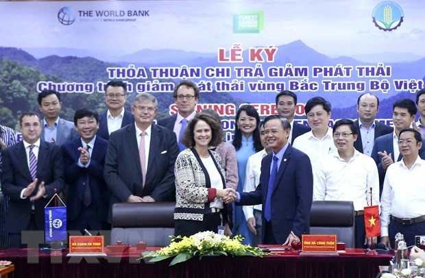 Вьетнам и ВБ подписали соглашение о приобретении сокращения выбросов hinh anh 1