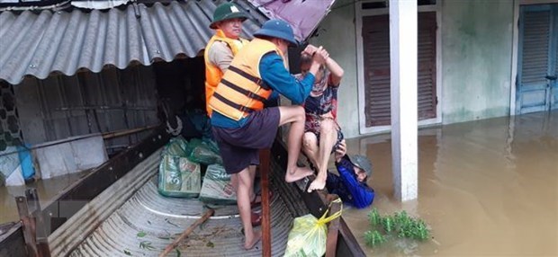 Иностранные лидеры выражают сочувствие Вьетнаму в связи с сильными наводнениями в центральном регионе hinh anh 1