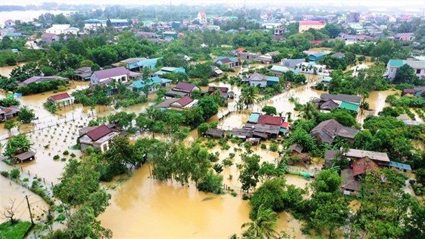 ЕС выделит 1,3 млн. евро на помощь пострадавшим от наводнения в центральном Вьетнаме hinh anh 1
