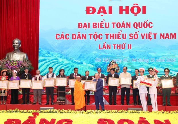 Завершился 2-и национальныи съезд этнических меньшинств Вьетнама hinh anh 1