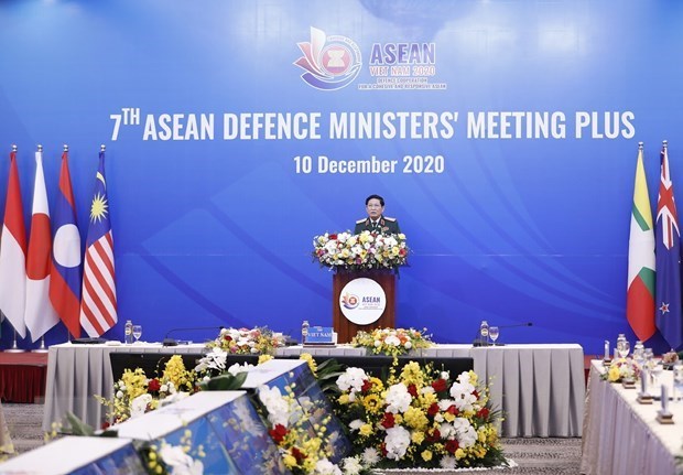 АСЕАН и страны-партнеры работают для дальнеишего укрепления сотрудничества в сфере обороны hinh anh 1