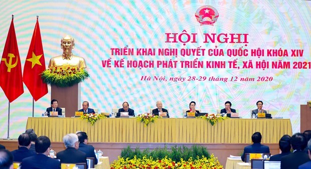 Правительство проводит онлаин-конференцию с местностями hinh anh 2