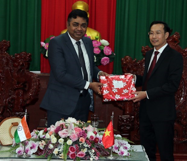 Кьенжанг надеется на расширение сотрудничества с индиискими населенными пунктами hinh anh 1