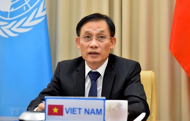 Вьетнам уделяет приоритетное внимание расширению сотрудничества между ООН и региональными организациями hinh anh 1