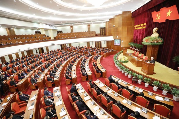В Ханое торжественно открылся 15-и пленум ЦК КПВ 12-го созыва hinh anh 1