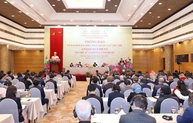 Дипломатические делегации и международные организации проинформированы о XIII всевьетнамском съезде КПВ hinh anh 1