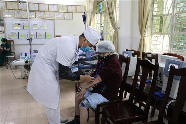 Институт Брукингса подчеркивает прогресс Вьетнама в обеспечении всеобщего здравоохранения hinh anh 1