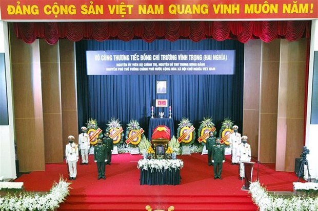 Панихида и похороны бывшего заместителя премьер-министра Чыонг Винь Чонга hinh anh 2